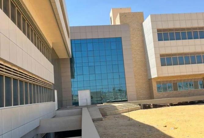 8088936 - Property Image 2