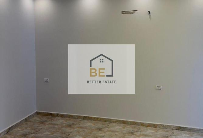 8078798 - Property Image 3