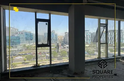 مساحات مكتبية - غرفة نوم - 1 حمام للايجار في سنترال افينيو - الحي الثاني - الشيخ زايد - الجيزة