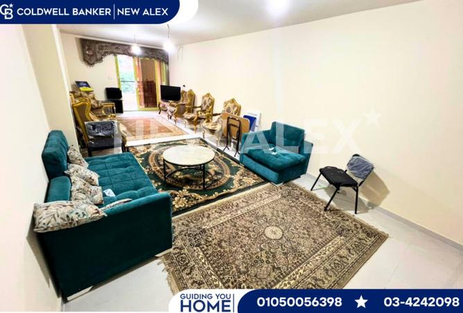 8081608 - Property Image 2