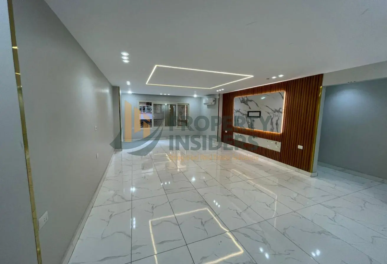 8082513 - Property Main Image