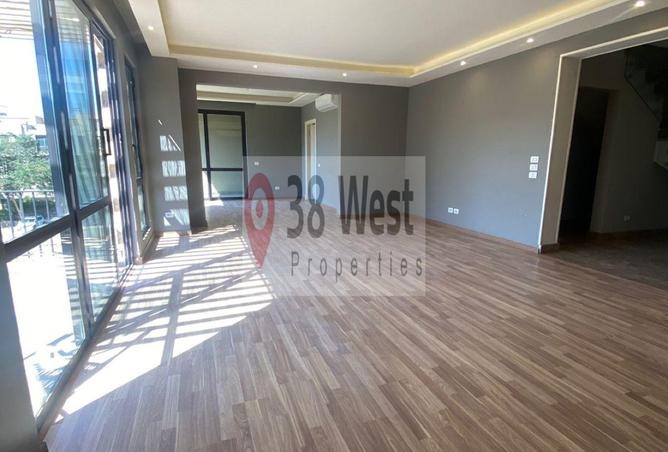 8083054 - Property Image 2