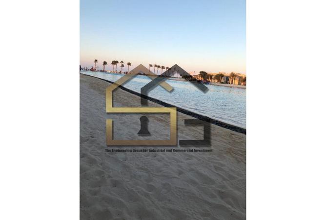 8086733 - Property Image 3