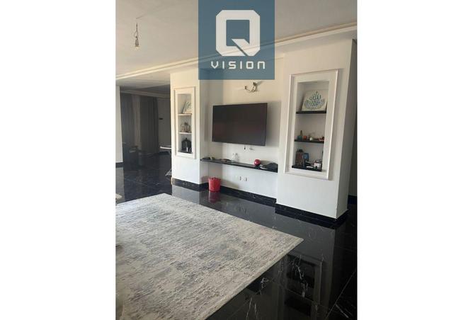 8093864 - Property Main Image