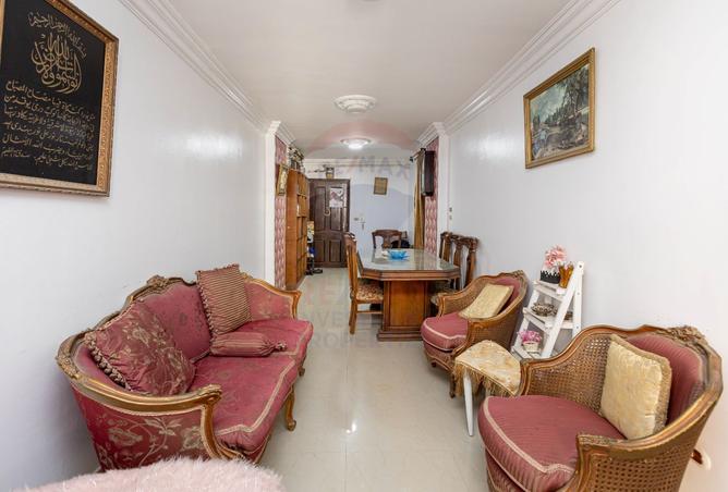 8088806 - Property Image 2