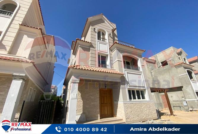 8186026 - Property Image 3