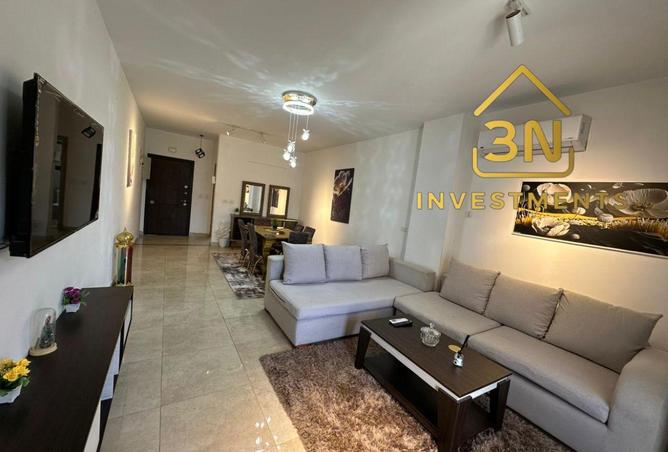 8090629 - Property Image 2