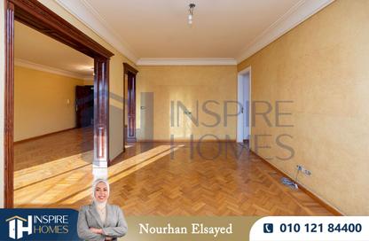 Apartment - 3 Bedrooms - 2 Bathrooms for sale in Smouha - Hay Sharq - Alexandria