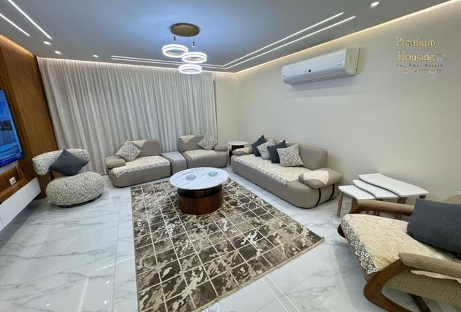 8098023 - Property Image 2