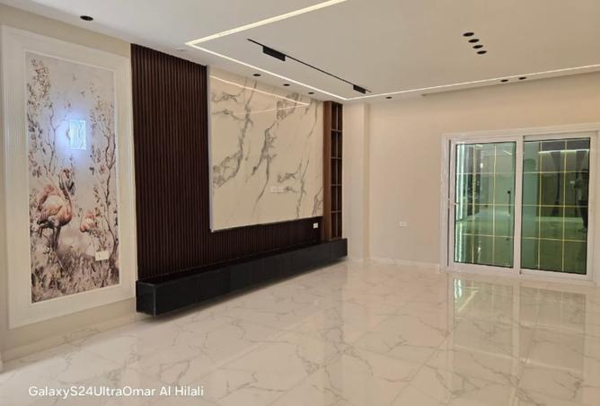 8100482 - Property Main Image