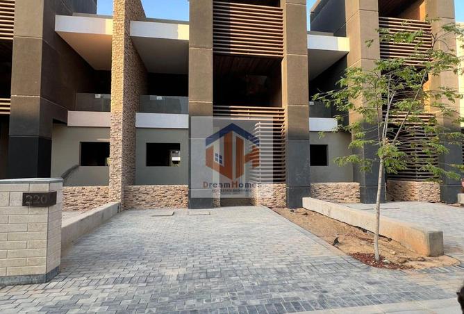 8102720 - Property Image 2