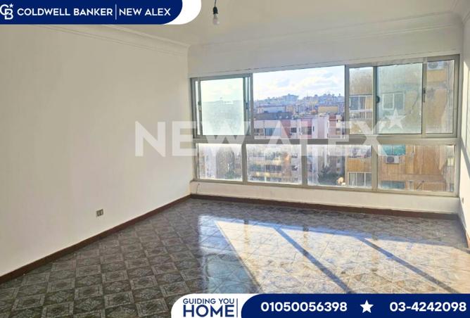 8102828 - Property Image 3