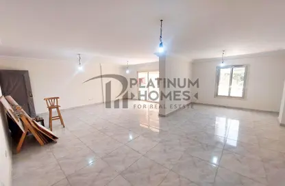 شقة - 3 غرف نوم - 3 حمامات للبيع في شارع كفر عبده - كفر عبده - رشدي - حي شرق - الاسكندرية