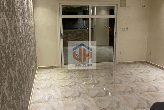 8104271 - Property Image 3