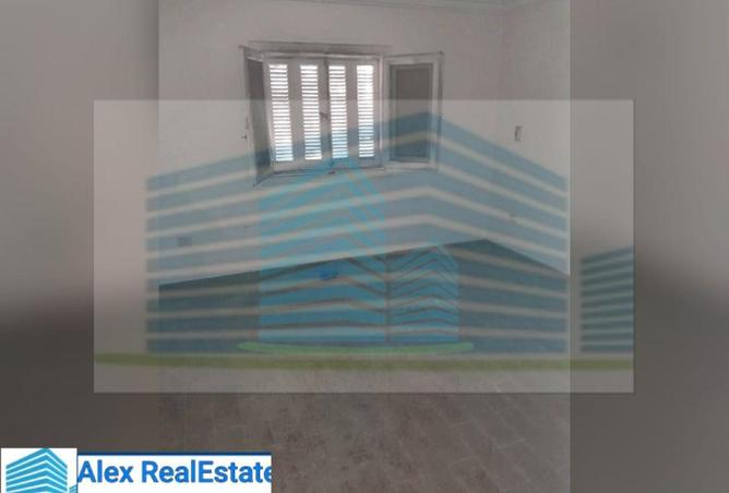 8105306 - Property Image 2