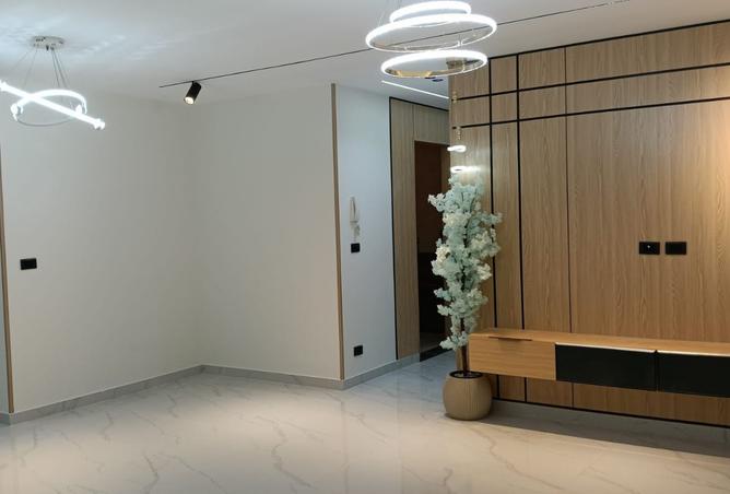 8105869 - Property Image 3