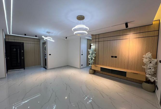 8105869 - Property Main Image