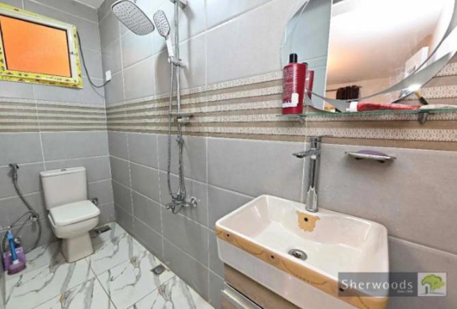 8108116 - Property Image 2