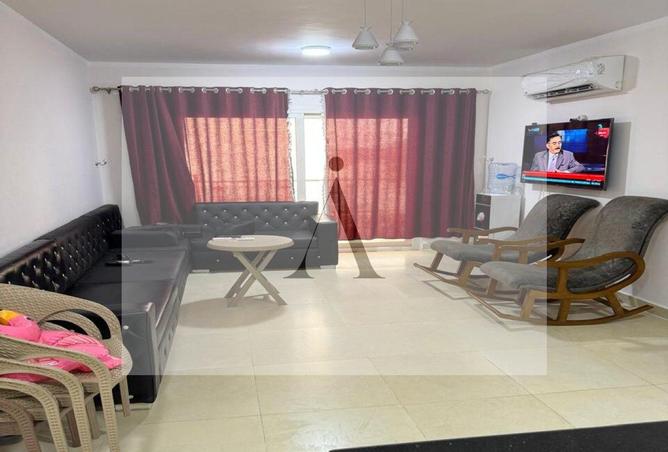 8109875 - Property Image 2