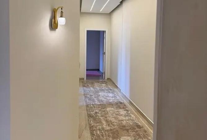 8110419 - Property Image 3