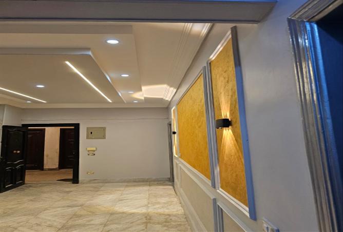 8112408 - Property Main Image