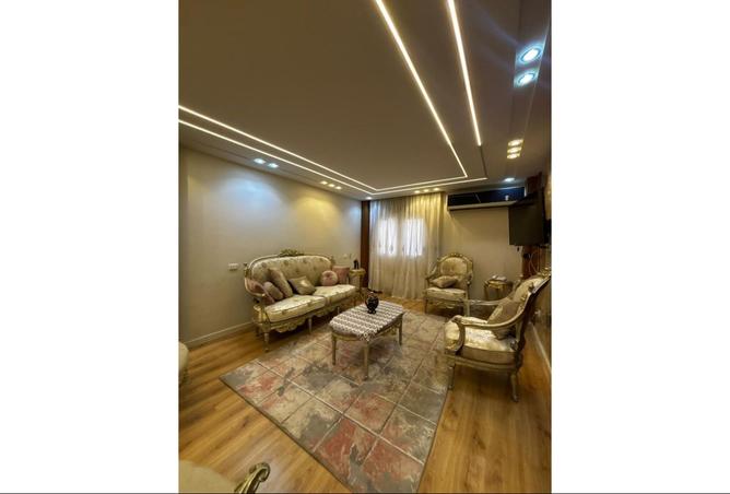 8112934 - Property Image 2