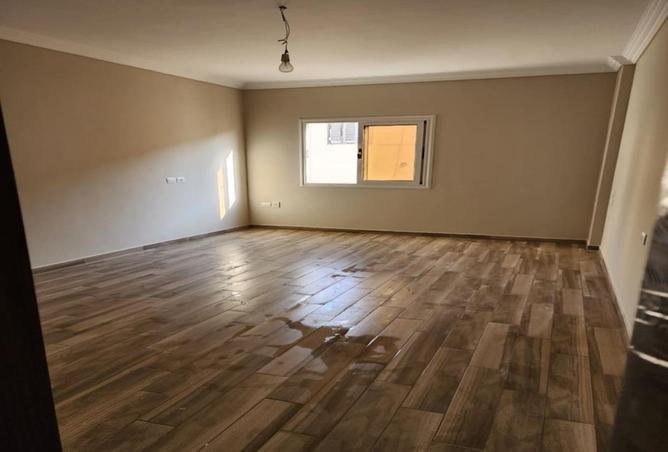 8113390 - Property Image 3