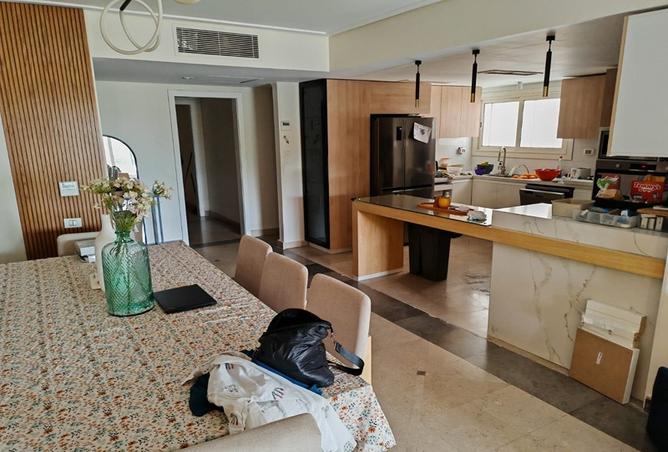 8120245 - Property Image 2