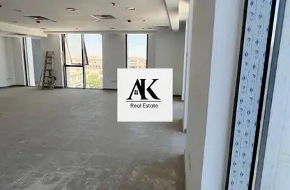 مساحات مكتبية - 6 غرف نوم - 1 حمام للايجار في مول هايد بارك بيزنس - شارع التسعين الجنوبي - التجمع الخامس - مدينة القاهرة الجديدة - القاهرة