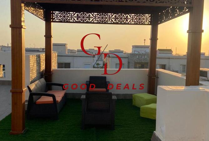 8115915 - Property Image 2