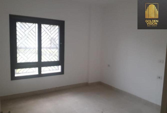 8119200 - Property Image 2