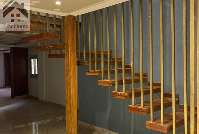 8120553 - Property Image 3