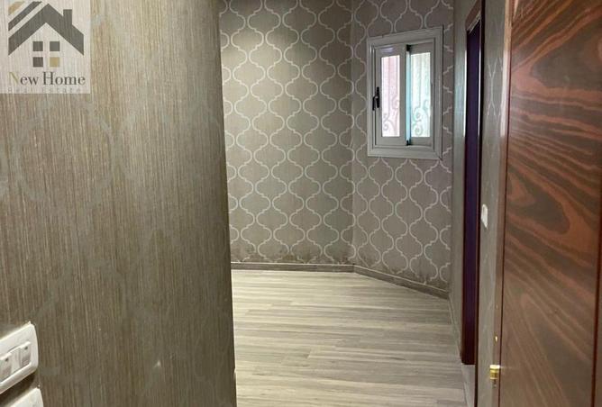 8120553 - Property Image 2