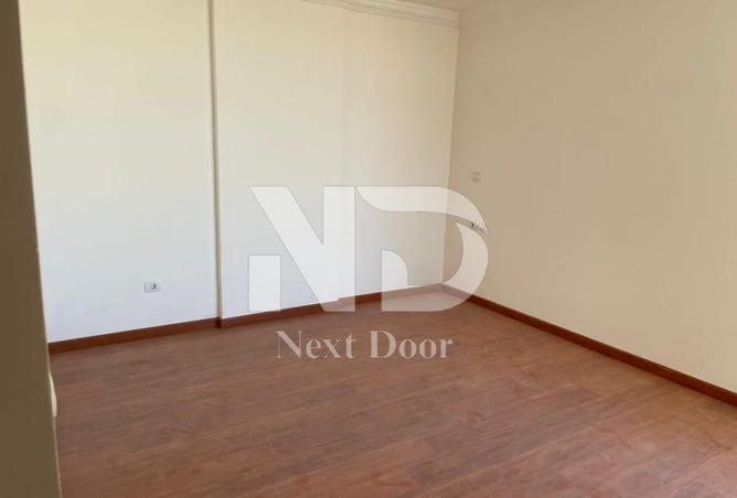 8120563 - صورة العقار 3