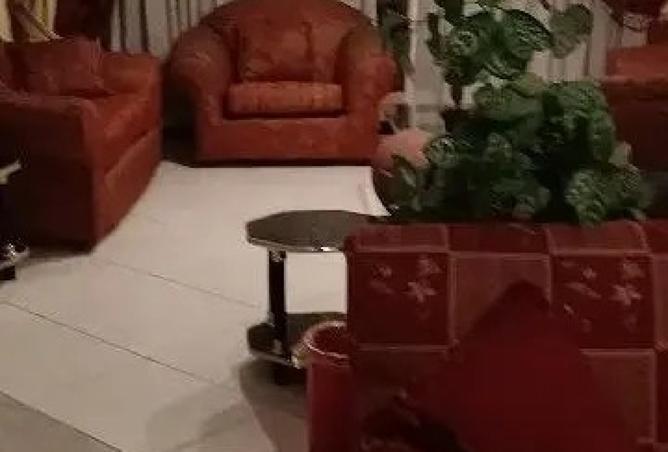 8120948 - Property Image 2