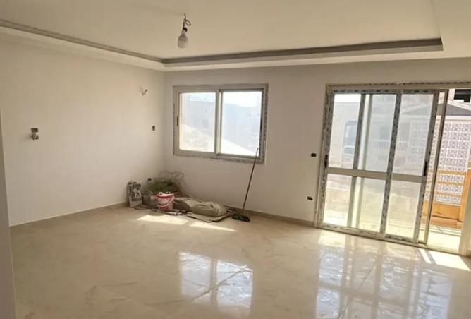 8121008 - Property Main Image