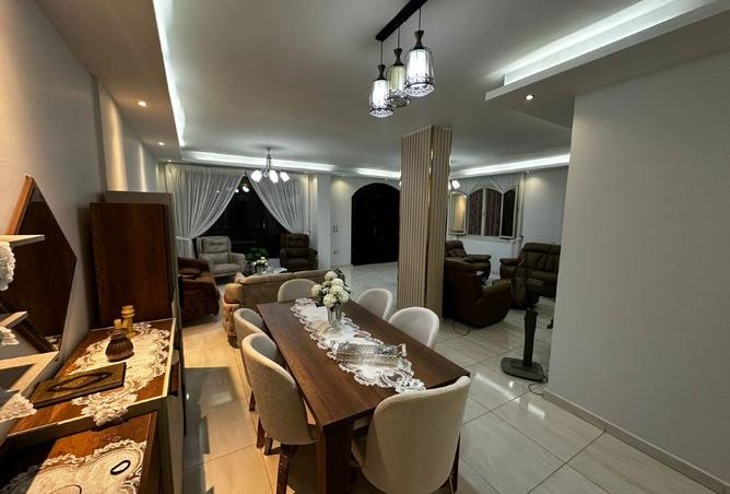 8121229 - Property Image 2