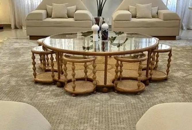 8121881 - Property Image 2