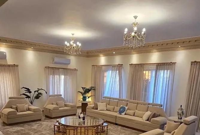 8121881 - Property Main Image