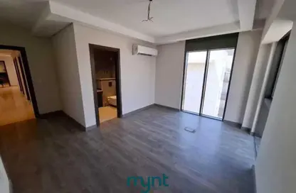 شقة - 3 غرف نوم - 3 حمامات للايجار في فيلدج فيوز - أبراج زيد - كمبوندات الشيخ زايد - الشيخ زايد - الجيزة