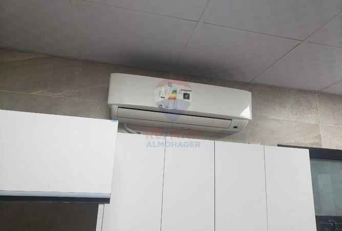 8122280 - Property Image 3