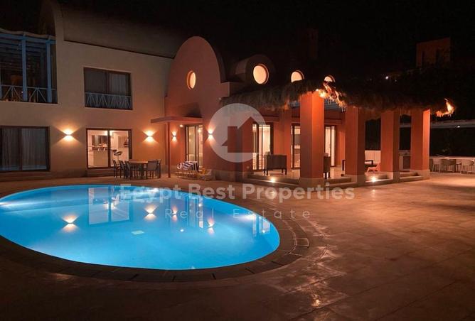 8125543 - Property Image 2