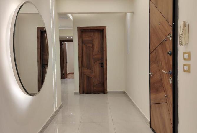 8128717 - Property Image 2