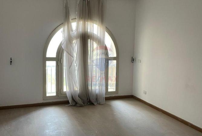 8129381 - Property Image 3