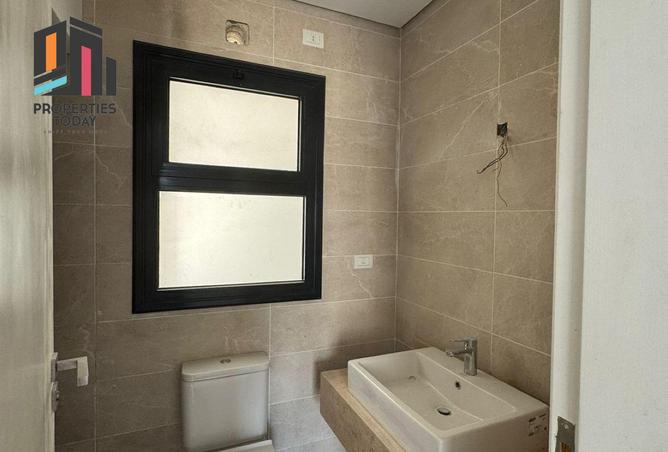 8129455 - Property Image 2