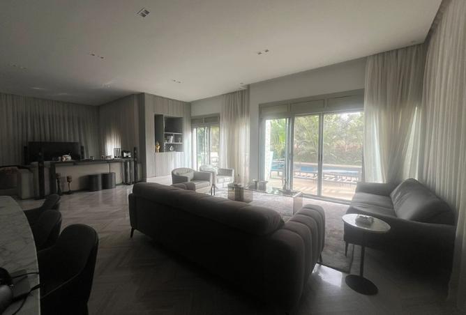 8129555 - Property Image 3