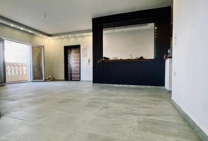 8132684 - Property Image 3