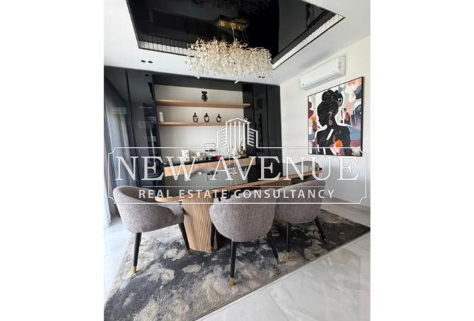 8331489 - Property Image 3