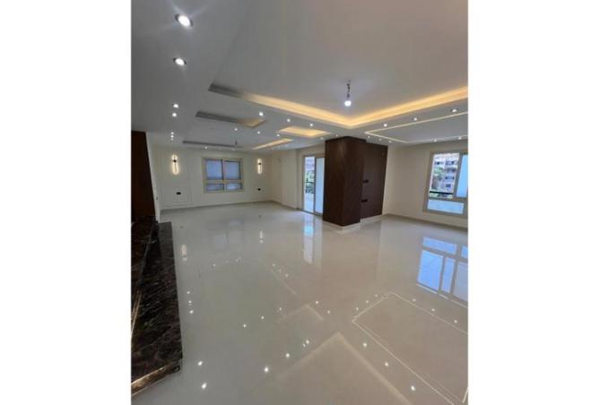 8135370 - Property Main Image