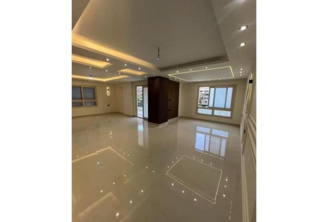 8135370 - Property Image 3